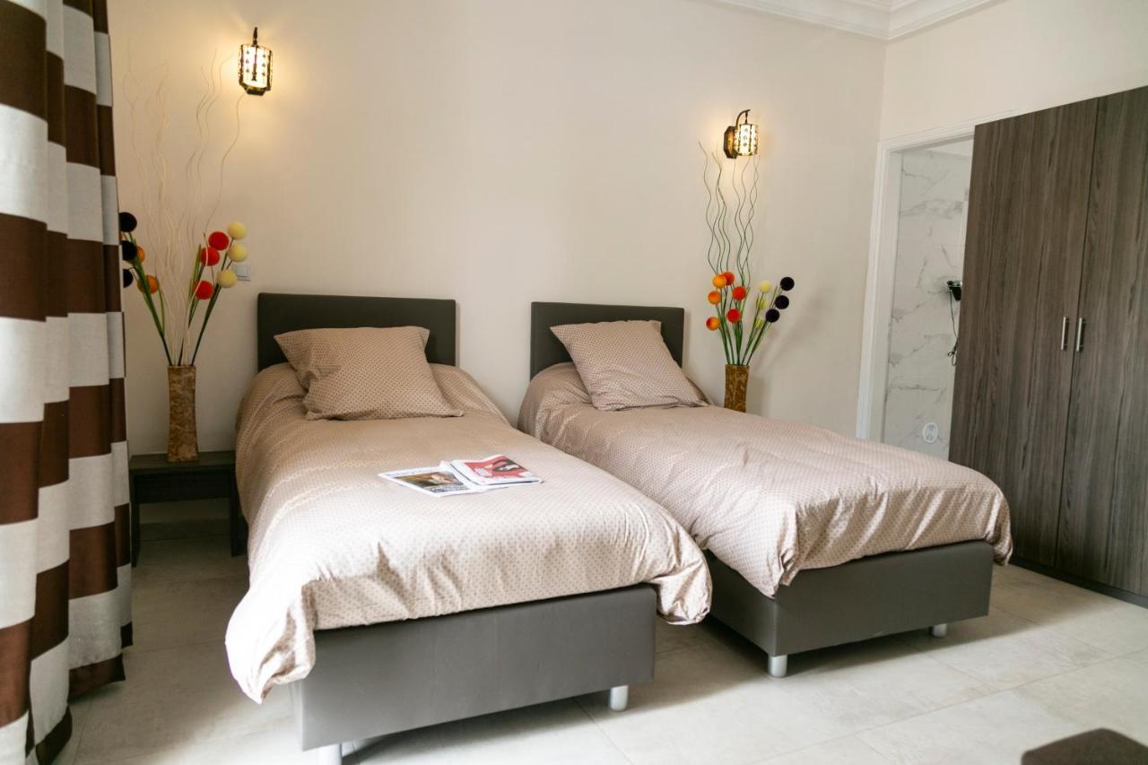 Hotel J Pad Dakar Esterno foto